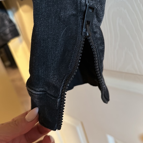 Guess Distressed Denim Jacket - Picture 2 of 5